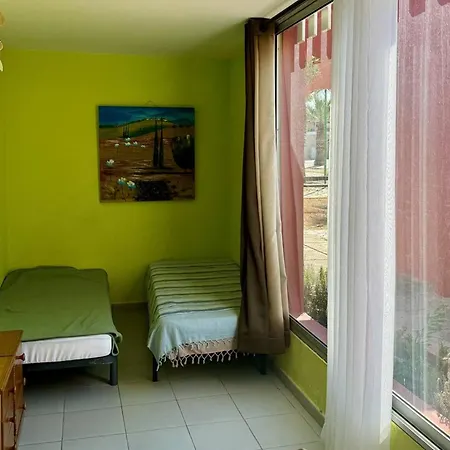 T2 Avec Clim, Piscine Et Parking, A 100m De La - Fr-1-529-294