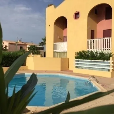 Apartmán T2 Avec Clim, Piscine Et Parking, A 100m De La - Fr-1-529-294 Le Barcarès